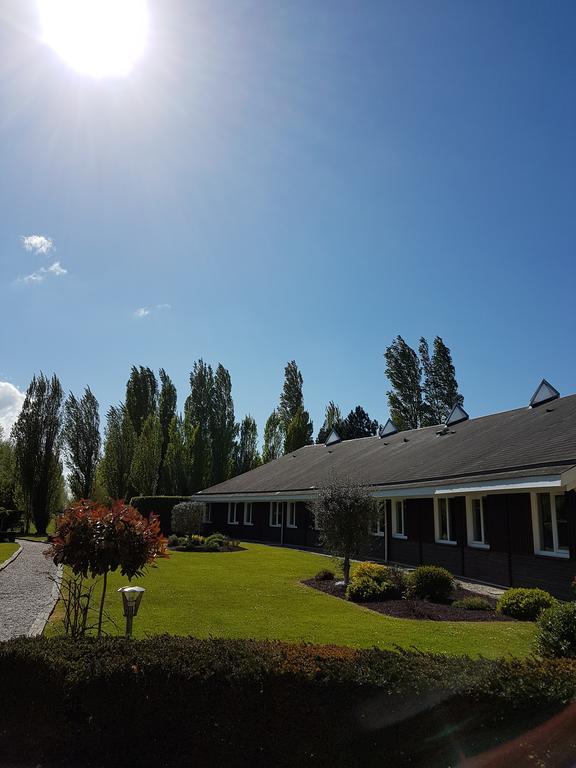 Hotel Du Golf Cabourg Bagian luar foto