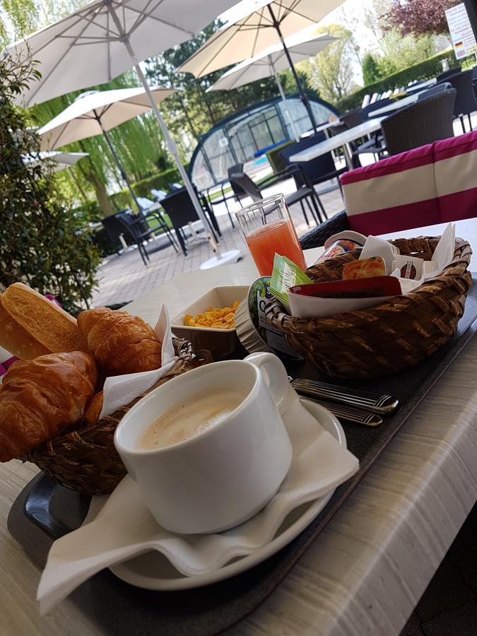 Hotel Du Golf Cabourg Bagian luar foto