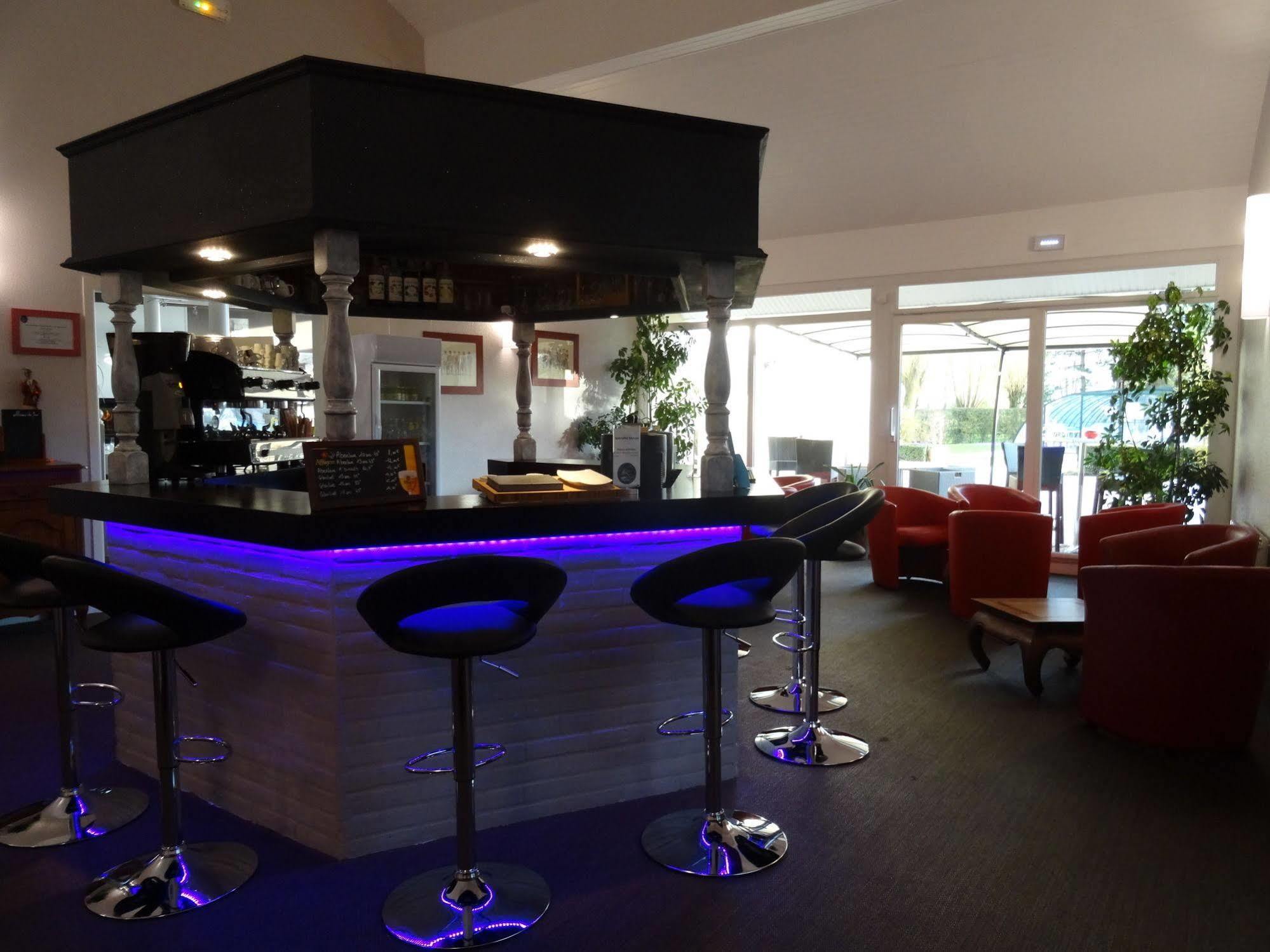 Hotel Du Golf Cabourg Bagian luar foto