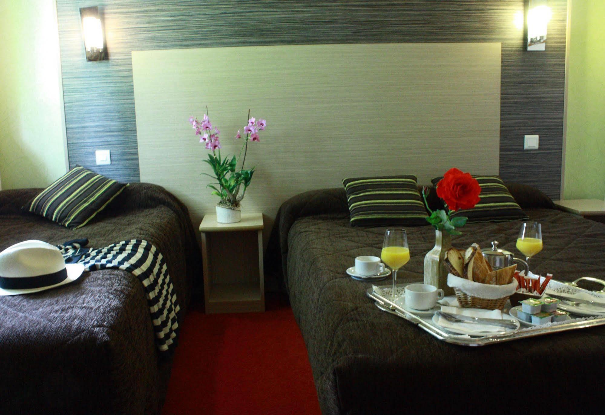 Hotel Du Golf Cabourg Bagian luar foto